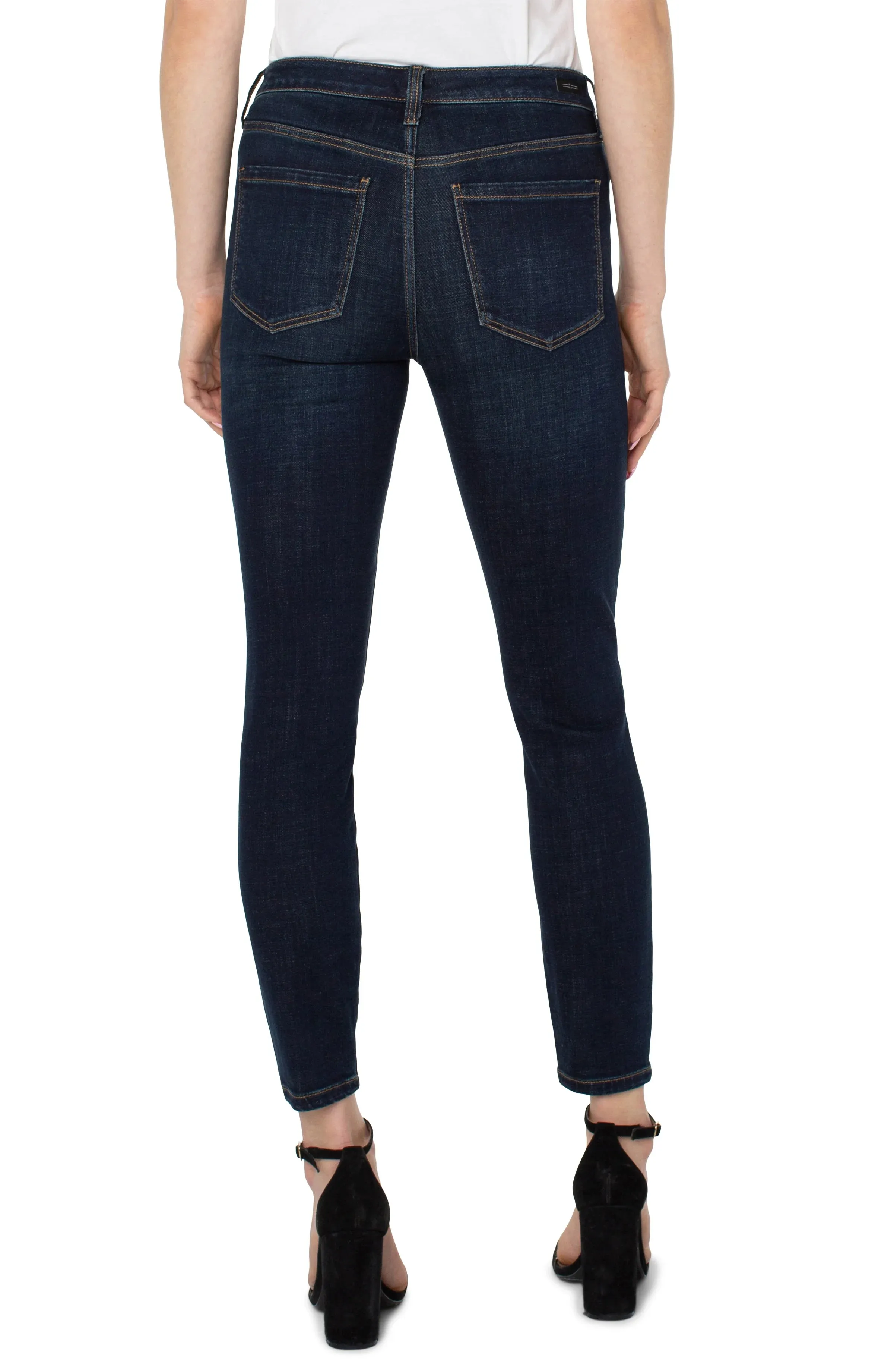 Abby Ankle Skinny Jeans in Eastmoor