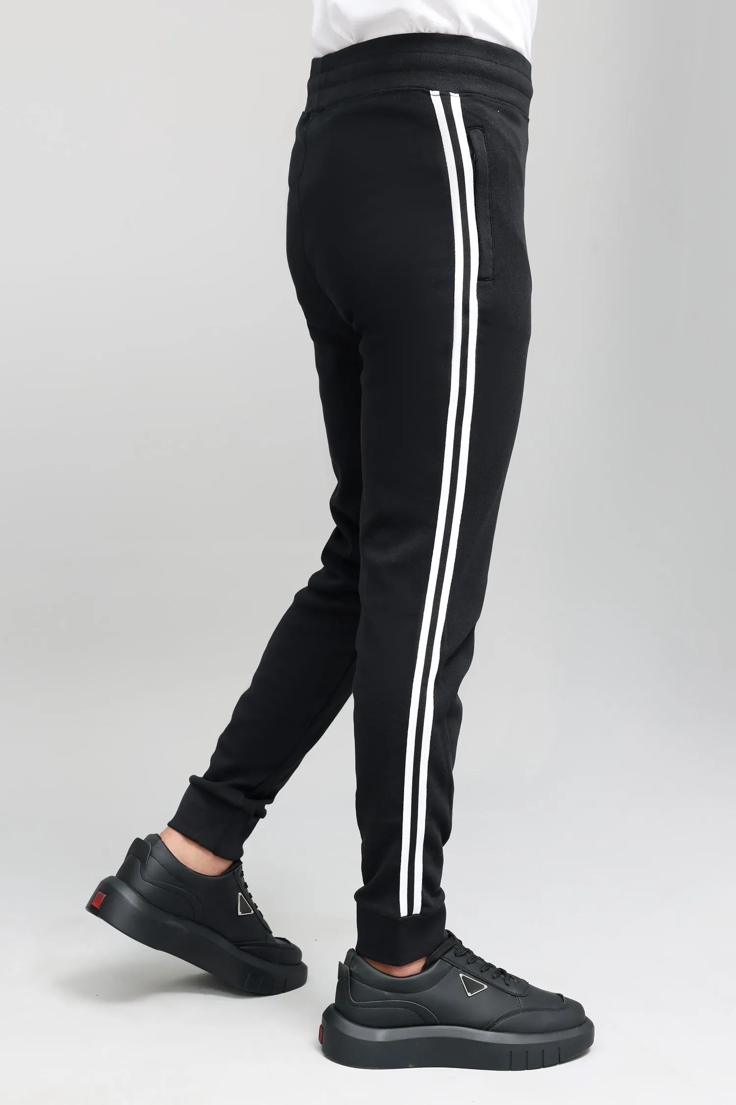 ATHLETIC STRIPED JOGGER PANTS-BLACK-WBW