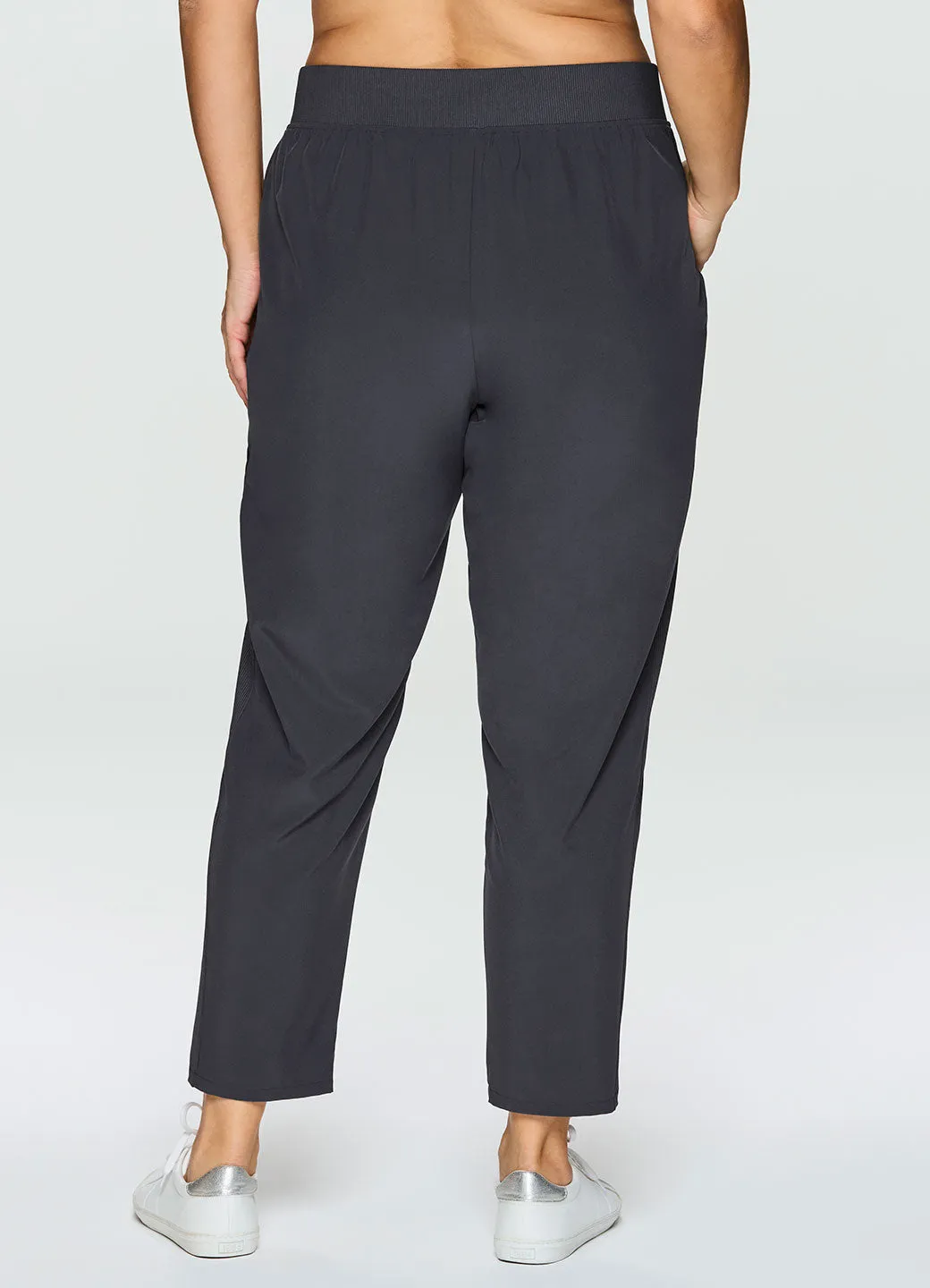 Plus Everyday Ribbed Ankle Pant